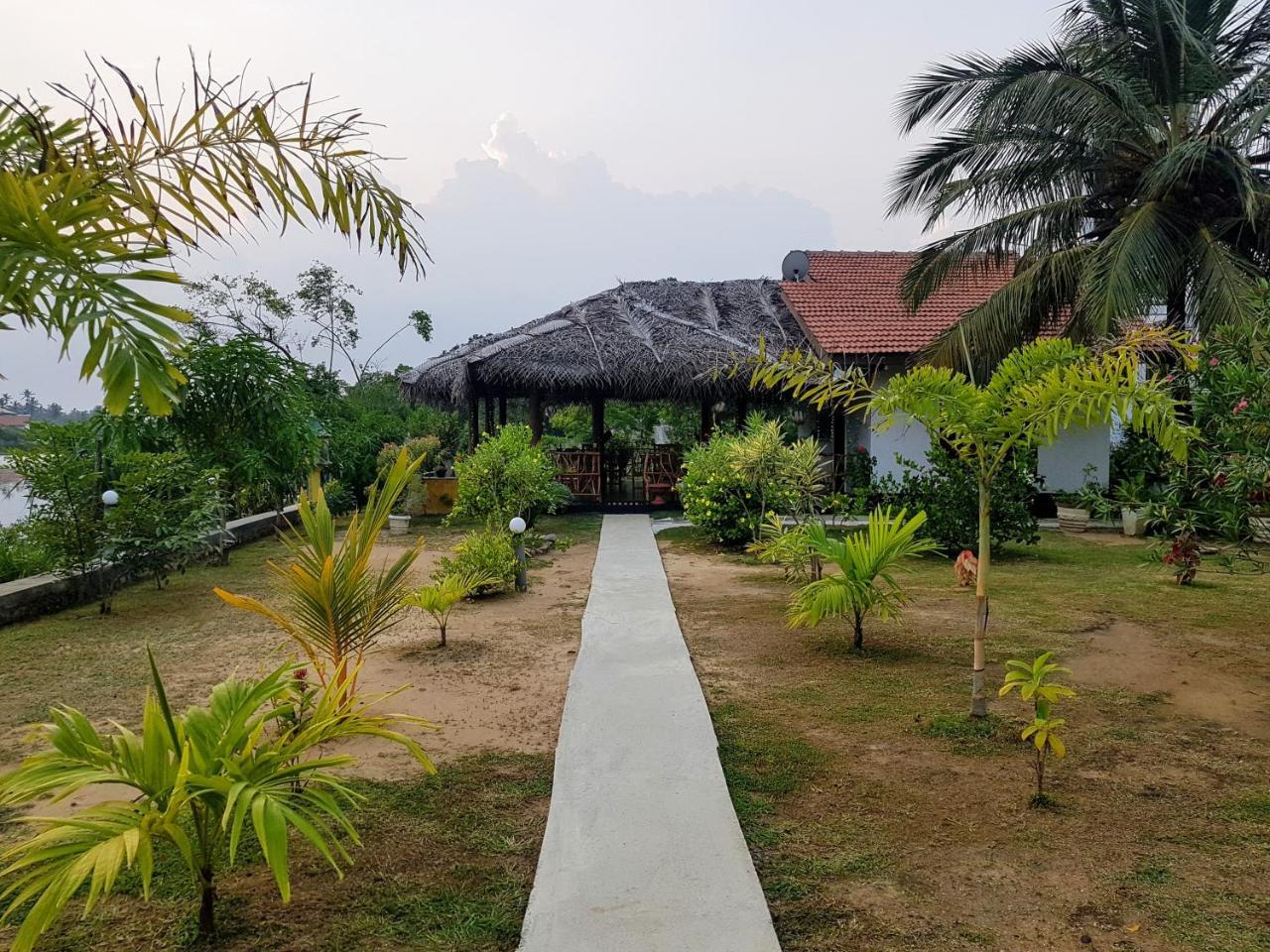 Pearl Cave Cabanas & Resturant Tangalle Luaran gambar